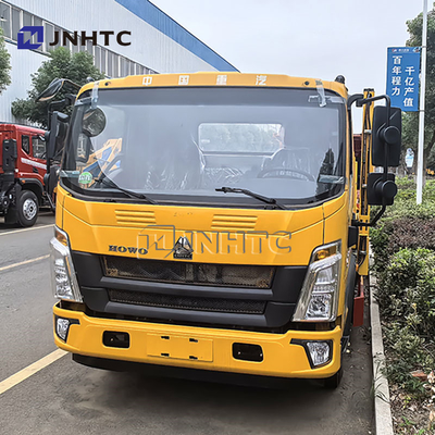 Vente d'un camion-remorque léger à deux étages