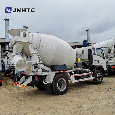 Vente à chaud HOWO 5 mètres cubes Camion mélangeur de béton Camion mélangeur de béton/machines de béton
