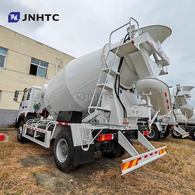 Nouveau camion de mélangeur de béton HOWO 6x4 10 roues Capacité camion de mélangeur de ciment