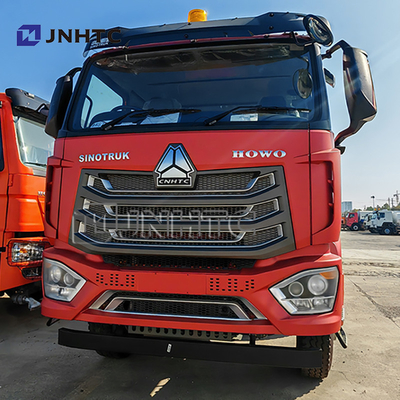 Howo NX Camions pétroliers 8X4 400HP 30000 litres Camions pétroliers transport de carburant