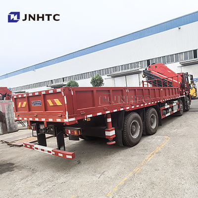 Shacman M3000 8x4 chargement lourd hydraulique camion grue Shenbai 25Ton 30Ton 35Ton camion pliable à flèche montée grue à vendre