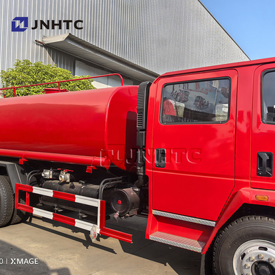 Fabricant HOWO 4x2 5 000L Cisterne à eau Camion de pompiers Camion de lutte contre les incendies Équipement de pompiers Véhicule de pompiers
