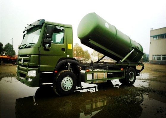 Inclinez le camion d'aspiration d'eaux d'égout de vide de volant/le camion nettoyage d'eaux d'égout