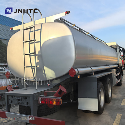 SINOTRUK HOWO 6X4 10 roues 15cbm Camion réservoir de carburant Camion réservoir d'huile