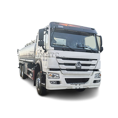 SINOTRUK HOWO 6X4 10 roues 15cbm Camion réservoir de carburant Camion réservoir d'huile