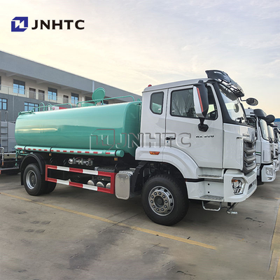 Sinotruk Howo Camion-citerne 4x2 6x4 8x4 20CBM Réservoir d'arrosage