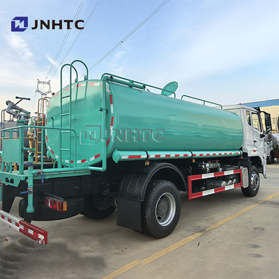 Sinotruk Howo Camion-citerne 4x2 6x4 8x4 20CBM Réservoir d'arrosage