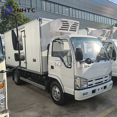 ISUZU 3,5 tonnes 4x2 légers camions réfrigérateurs en série À vendre