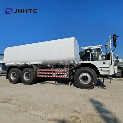 Nouveau Sinotruk Huanghe Mining Sprinkler Truck 380 chevaux 6x4 roues motrices camion réservoir d'eau
