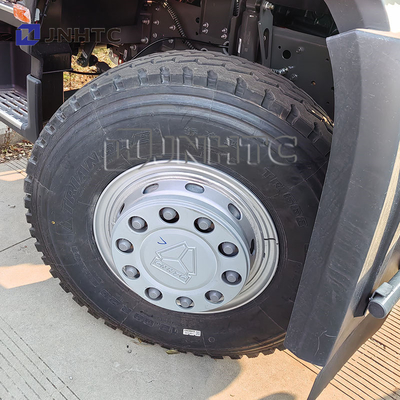 Sinotruck Howo 371HP 6x4 Prime Mover 10 roues Tracteur Truck Trailer Tête Prix À Vendre