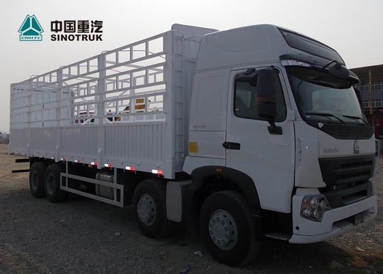 Camion lourd de cargaison d'A7 Howo Sinotruk 8x4 50T avec le conteneur de cargaison de longueur de 7M