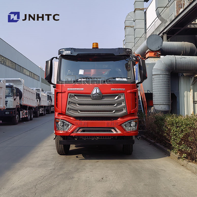 Vente à chaud en Afrique Howo NX 6X4 Drive 340/380/420HP Camion à la main droite