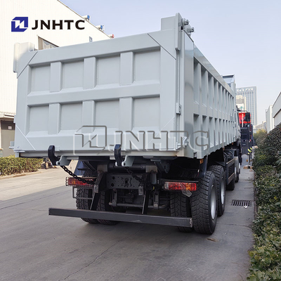 Camion lourd national chinois HOWO 8x4 Camion à décharger à vendre