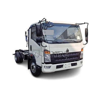 HOWO 4x2 Chargement léger Mini Van Cargo Box Camion Camion Chine Chassis du camion