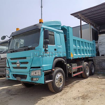 Nouveau stock Sinotruck HOWO Camion à décharge avec conception de virage à gauche 20 tonnes Capacité disponible avec 6X4 10 roues Camion à décharge