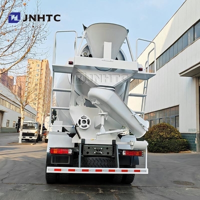 HOWO 6X4 8X4 Ciment mixeur pompe réservoir de construction pour la construction camion de mélange