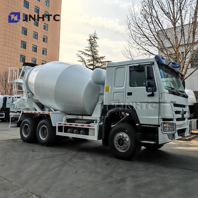 HOWO 6X4 8X4 Ciment mixeur pompe réservoir de construction pour la construction camion de mélange