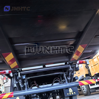 Sinotruk Howo 4X2 300 ch Euro II à droite collecteur de déchets camion comprimé camion de collecte de déchets