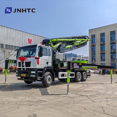 Sinotruk Lourd 47m 6X4 monté sur la pompe à béton avec mélangeur de disque hydraulique
