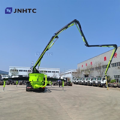 Sinotruk Lourd 47m 6X4 monté sur la pompe à béton avec mélangeur de disque hydraulique