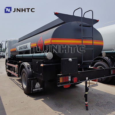 HOWO 4 000 litres 5 000 litres Camion réservoir de carburant 5 tonnes de carburant