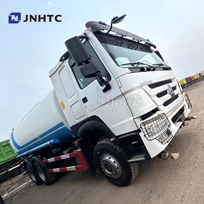 HOWO 6x4 15000/20000 litres Sinotruck éclaboussure d'eau Bowser camion-citerne