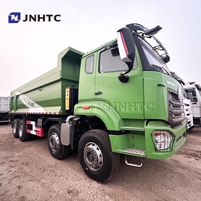Howo NX 380HP 400HP 8x4 20 camions de décharge à canne cubique