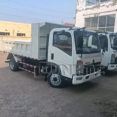 SINOTRUK HOWO 3-5 TONNES YN4102QBZL 116CV Euro2 Camion Benne Léger à Conduite à Droite