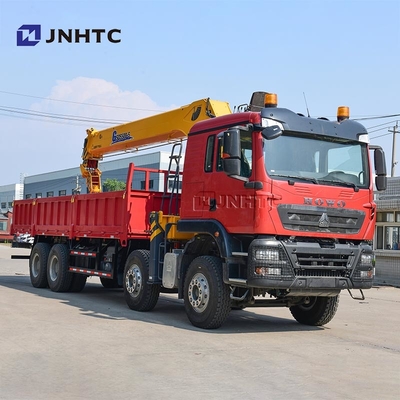 Grue montée sur camion Howo TX Cargo 8x4 avec grue à flèche droite de 12 à 20 tonnes