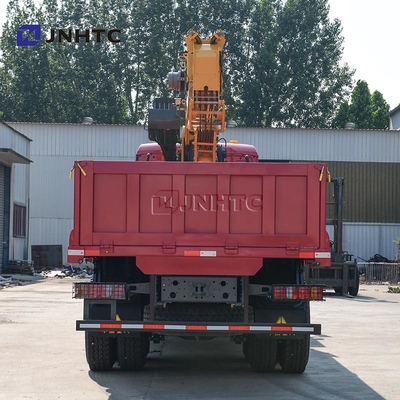 Grue montée sur camion Howo TX Cargo 8x4 avec grue à flèche droite de 12 à 20 tonnes