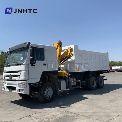 Sinotruk Howo 6x4 371 chevaux camions à décharge avec grue 10 tonnes Singapour camion monté grue à rampe télescopique