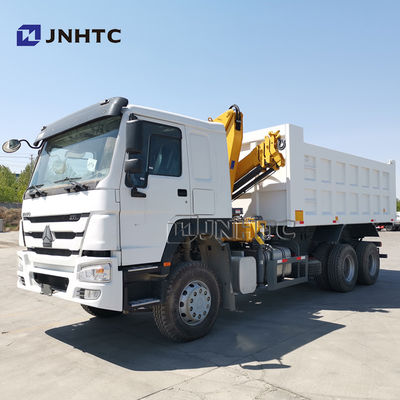 Sinotruk Howo 6x4 371 chevaux camions à décharge avec grue 10 tonnes Singapour camion monté grue à rampe télescopique