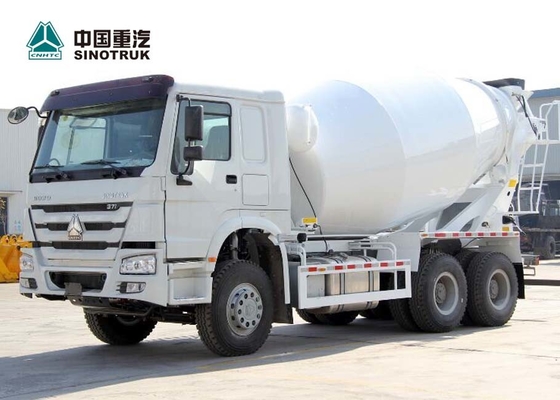 le camion Sinotruk Howo7 6x4 10 de mélangeur concret de réservoir du mélangeur 10M3 roule avec l'ARCHE PTO