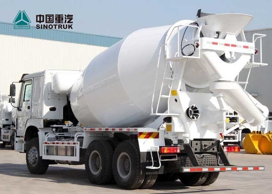 le camion Sinotruk Howo7 6x4 10 de mélangeur concret de réservoir du mélangeur 10M3 roule avec l'ARCHE PTO