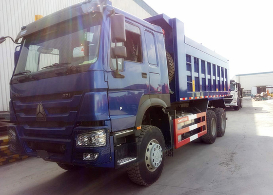 Camion à benne basculante célèbre de SINOTRUK HOWO 6*4, type camions commerciaux lourds de gazole