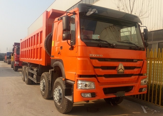 Quatre - camion à benne basculante lourd de l'axe SINOTRUK 371 HP 8×4 50 tonnes chargeant 28CBM