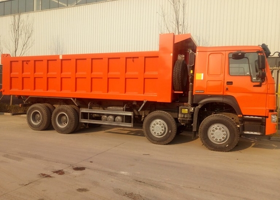 Quatre - camion à benne basculante lourd de l'axe SINOTRUK 371 HP 8×4 50 tonnes chargeant 28CBM