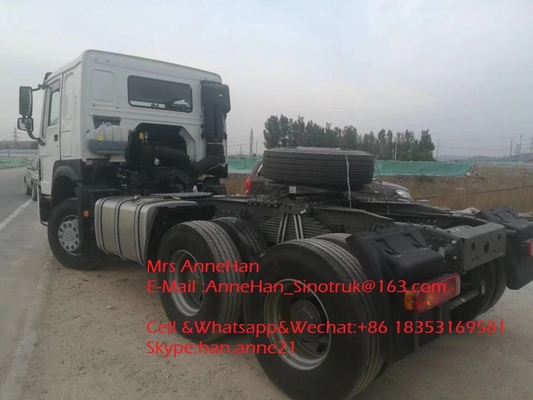 le camion 6x4 10 de tracteur de 420hp Sinotruk Howo7 roule la cabine HW76 pour le remorquage 50T