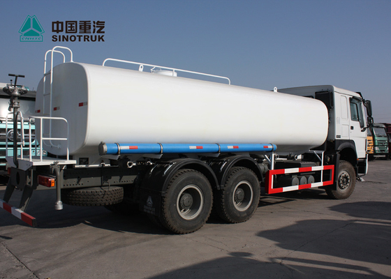 Camion-citerne aspirateur passé par OIN d'arroseuse de l'eau de Howo Euro2 371hp 25000L