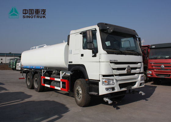 Camion-citerne aspirateur passé par OIN d'arroseuse de l'eau de Howo Euro2 371hp 25000L