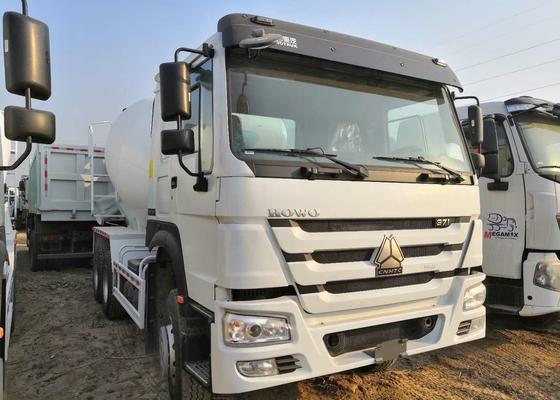Roue du camion de réservoir de mélangeur concret de Sinotruk Howo7 10M3 6x4 Euro2 336hp 371hp 10