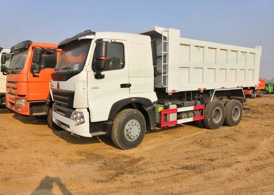 Tonnes résistantes blanches de chargement de camion à benne basculante d'axe du camion- de Howo 6x4 3 30