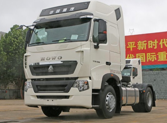 Tête blanche 336HP ZZ4257S3248V de tracteur de camion de moteur de SINOTRUK HOWO 4X2