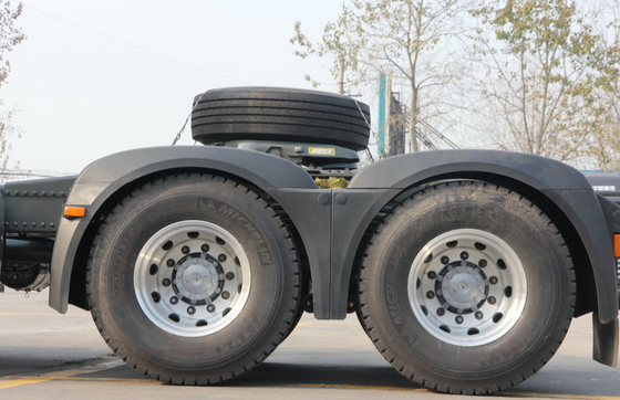 Le camion 6x4 10 de moteur de tracteur de Sinotruk 371hp 420hp roule avec la cheville ouvrière de 50# 90#