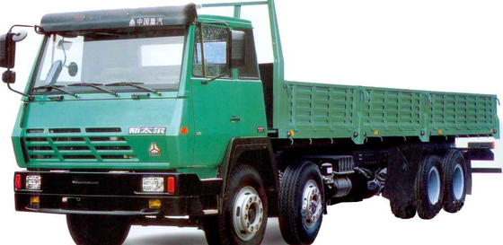 Couleur rouge du camion 8X4 de cargaison de ZZ1316M4669V SINOTRUK STEYR et bleue verte résistante