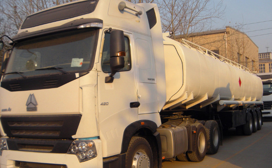 Essieux arrières du camion 6x4 25000L HC16 de réservoir de carburant de direction de ZF8098 ALLEMAGNE