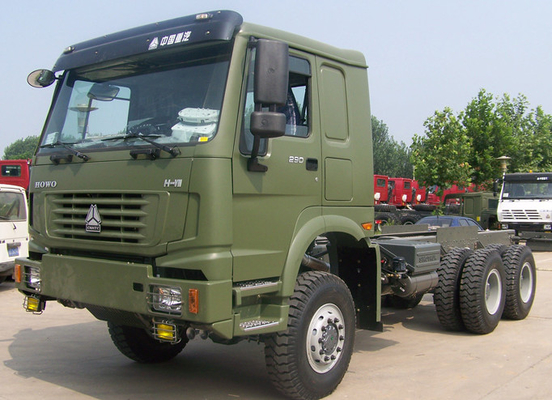 Le camion de compacteur de déchets de ZZ2167M5227 6x6 toute la cargaison d'entraînement de roue troque la puissance III 380hp de l'euro II de SINOTRUCK