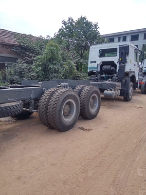 Châssis LHD 6X4 371HP de camion de véhicules utilitaires de cargaison de SINOTRUK HOWO Dropside