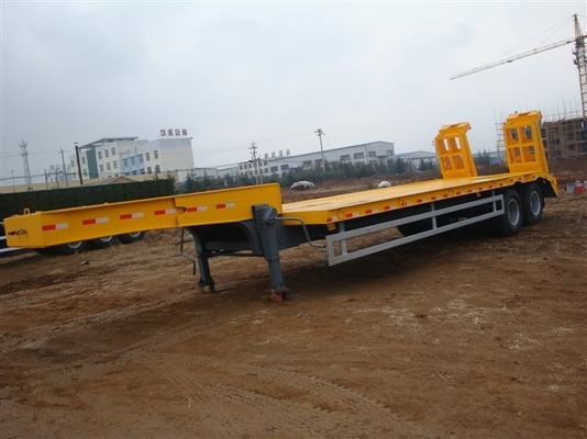 13000M 3 remorques résistantes 50-60T 12 d'Alxes Lowbed semi fatigue avec 2 jambes