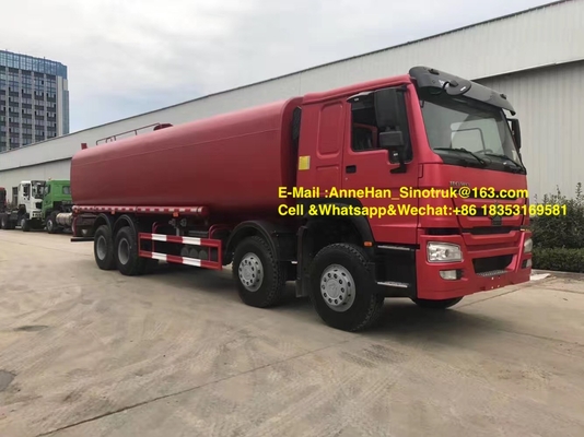 Camion de l'eau de Sinotruk 25-35CBM 8X4 pour l'aménagement de transport de l'eau de Sinotruk Howo